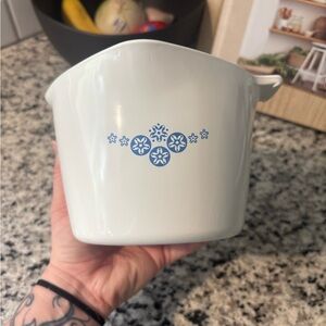 Vintage - 1970s CorningWare Sauce Maker - American Oil Star Blue and white